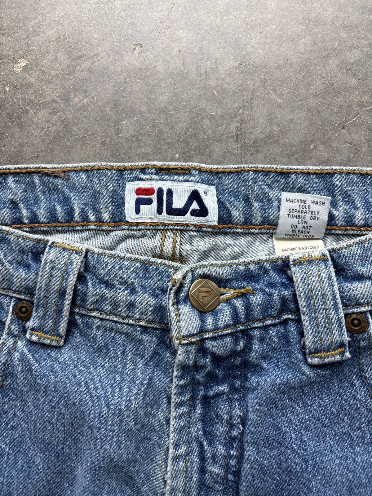 Vintage Vintage 90s Fila Baggy Denim Jeans Size US 34 / EU 50 - 6 Thumbnail