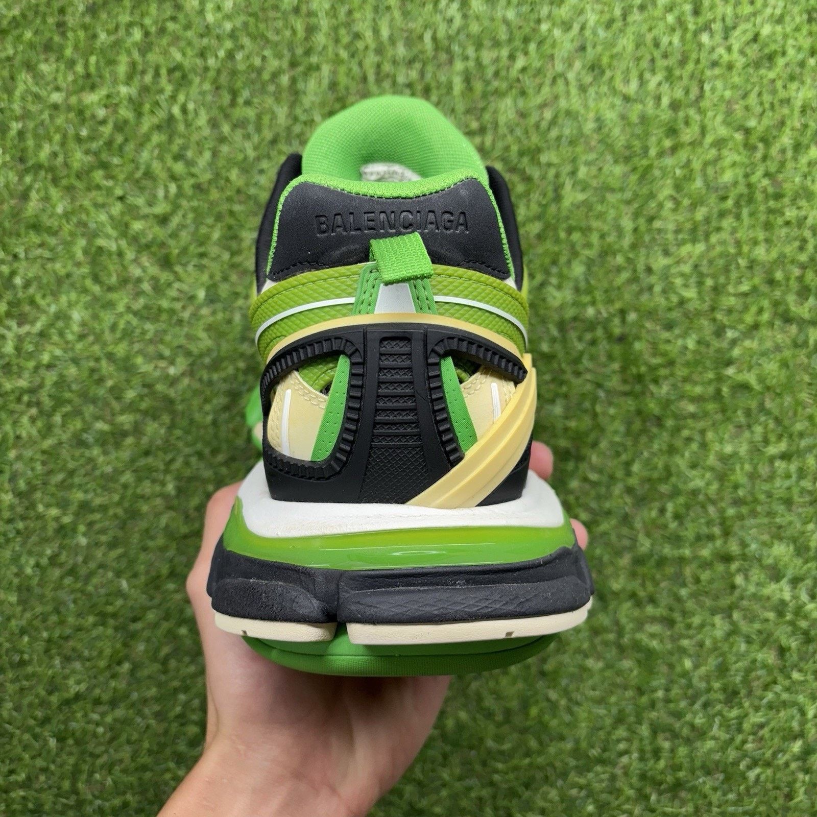 Balenciaga Balenciaga Track 2 Trainer ' White Green ' | GREAT COND! Size US 10 / EU 43 - 4 Thumbnail