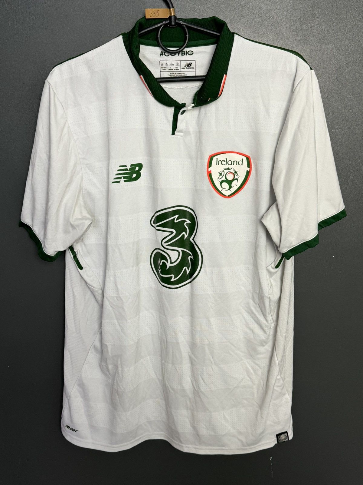 New Balance Republic of Ireland 17/18 Away Football Jersey Size US L / EU 52-54 / 3 - 1 Thumbnail