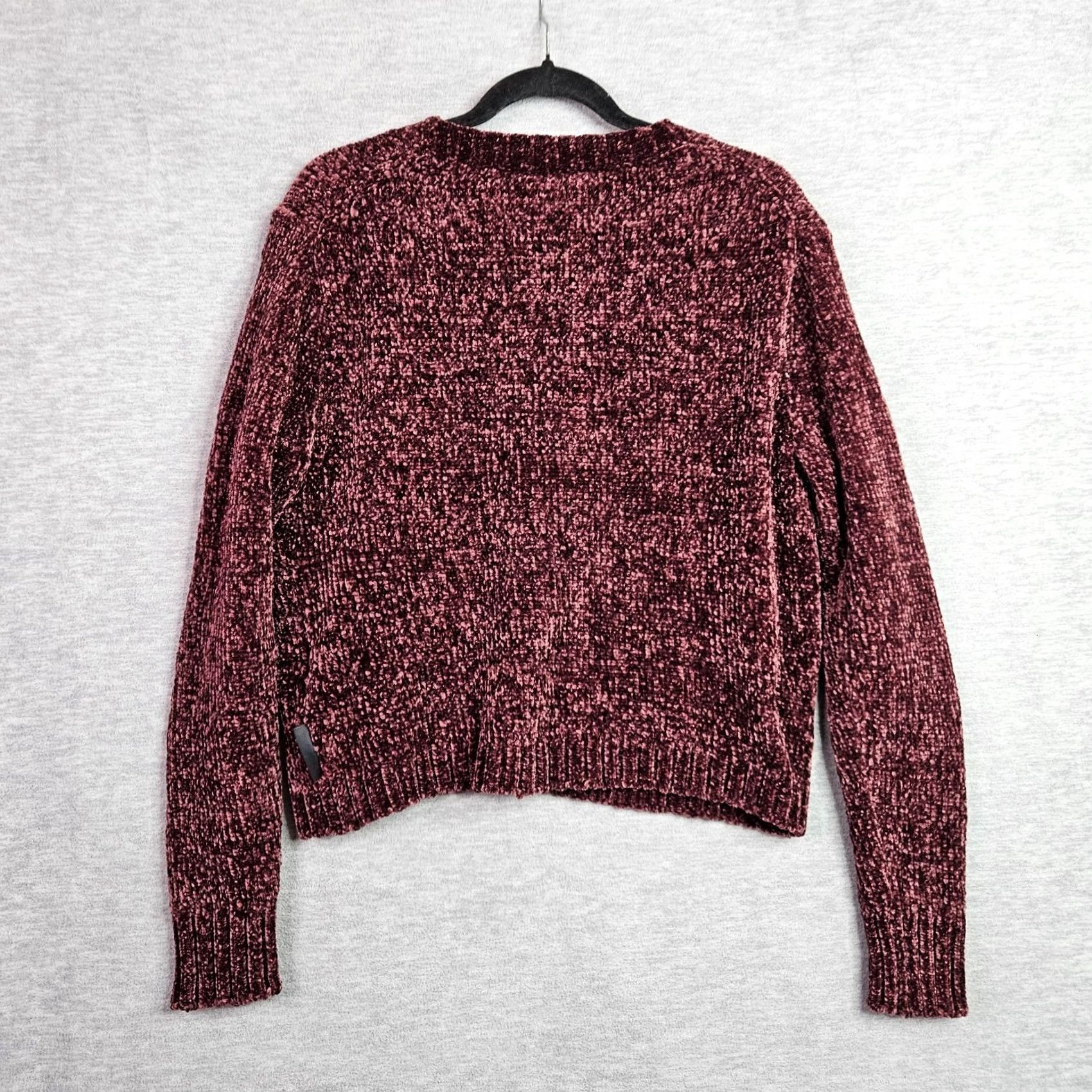 Calvin Klein Calvin Klein Sweater Women Size M Burgundy V Neck Chenille Cozy Size M / US 6-8 / IT 42-44 - 2 Thumbnail