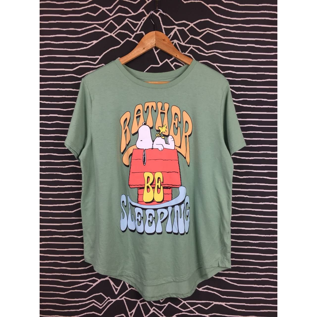 Cartoon Network × Peanuts Peanuts Worldwide 2023 Rather Be Sleeping Curved Hem Tee Size US L / EU 52-54 / 3 - 1 Thumbnail