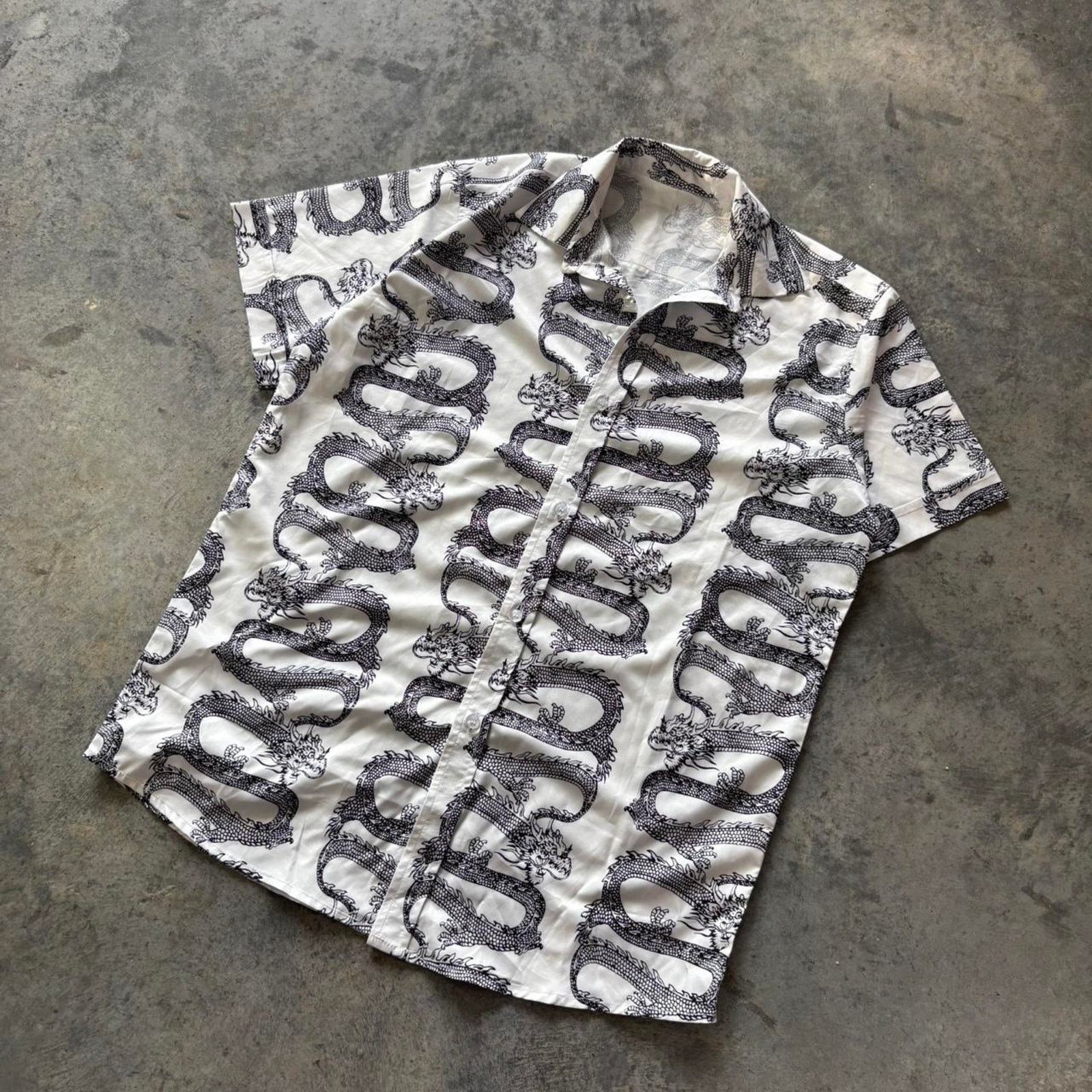 Vintage Y2K Dragon All Over Print button Up Size US M / EU 48-50 / 2 - 1 Thumbnail