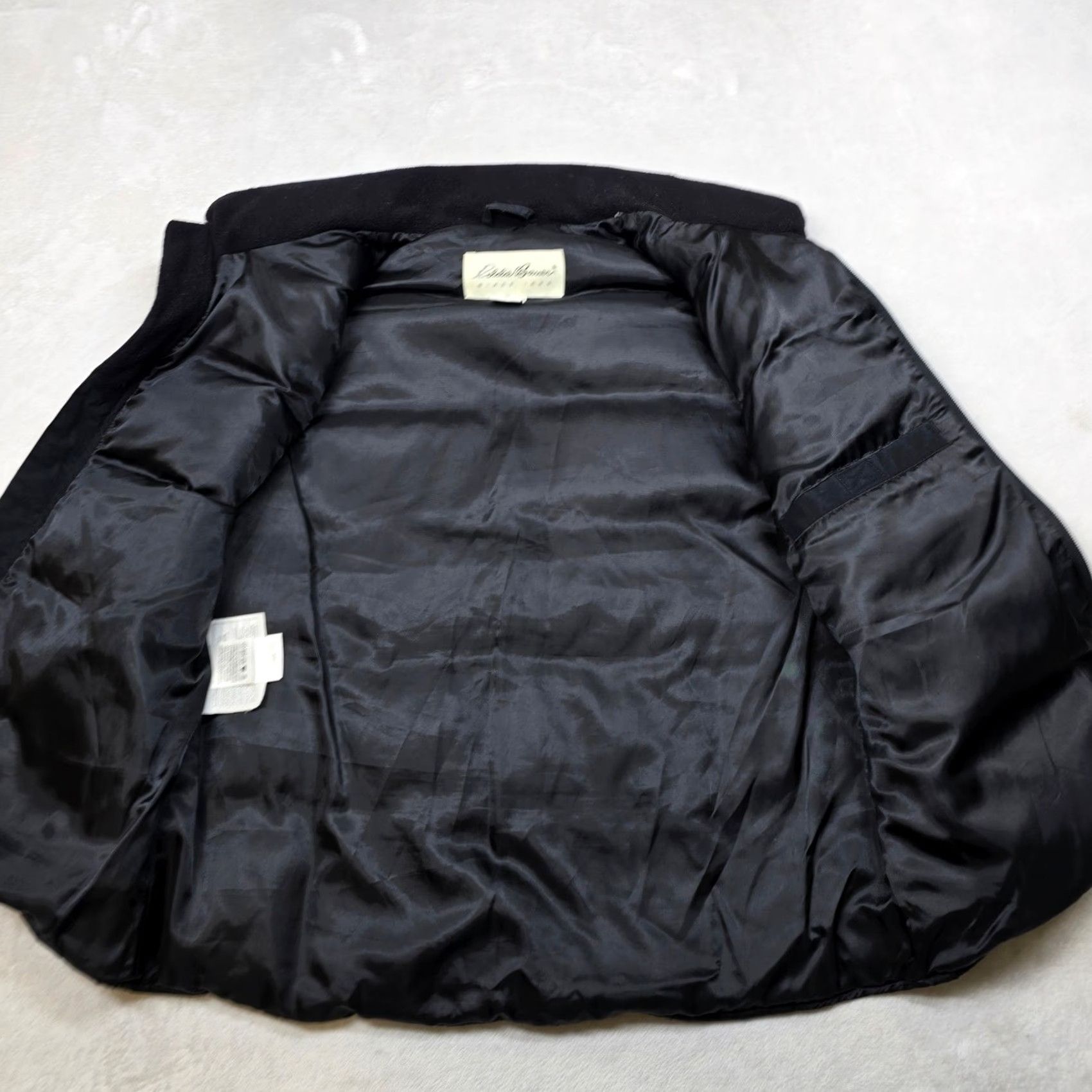 Eddie Bauer VINTAGE Down Puffer Vest Eddie Bauer Womens Medium Black Full Zip Insulated Size M / US 6-8 / IT 42-44 - 5 Thumbnail