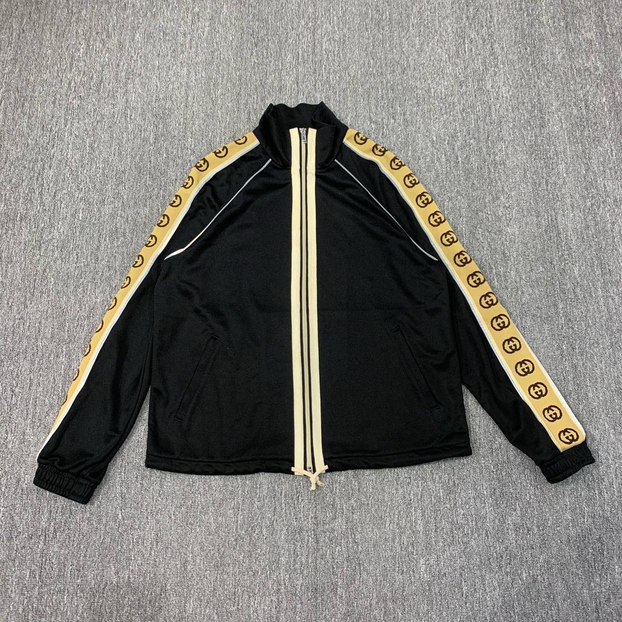Gucci Gucci double G string label 3M reflective school uniform ja Size US S / EU 44-46 / 1 - 1 Thumbnail