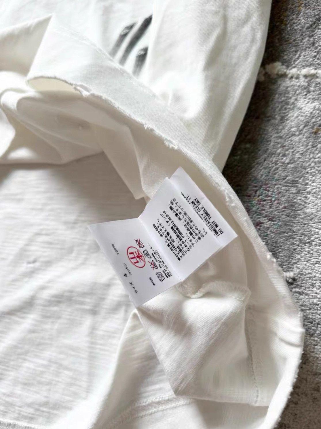 Undercover Sz 4 Undercover distressed Oversized Tee Size US XL / EU 56 / 4 - 8 Thumbnail
