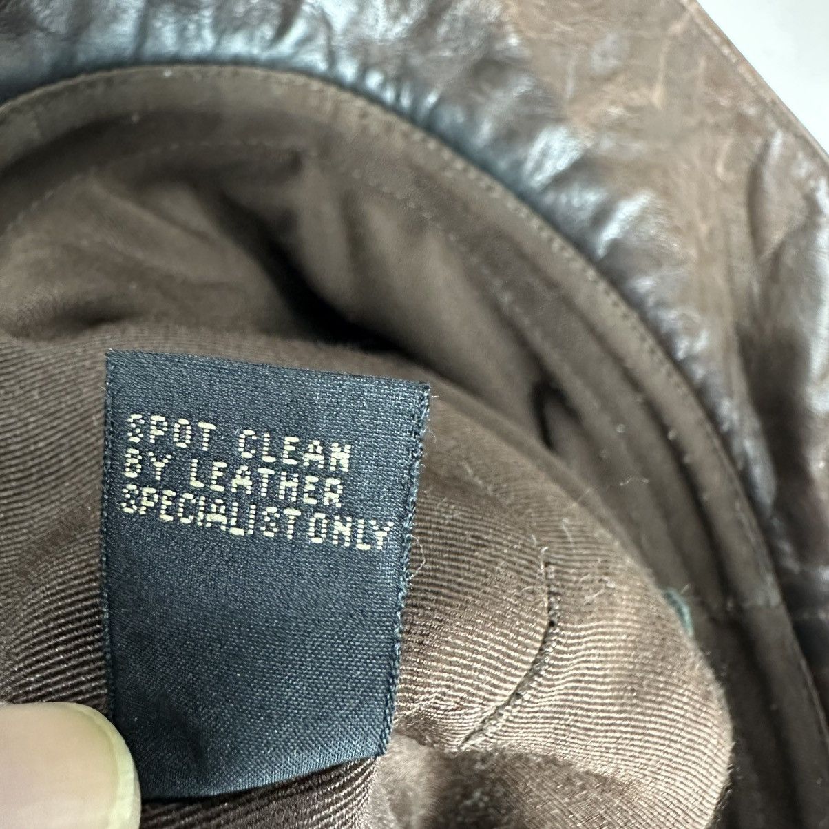 Coach COACH BLACK LEATHER HAT Size ONE SIZE - 8 Thumbnail