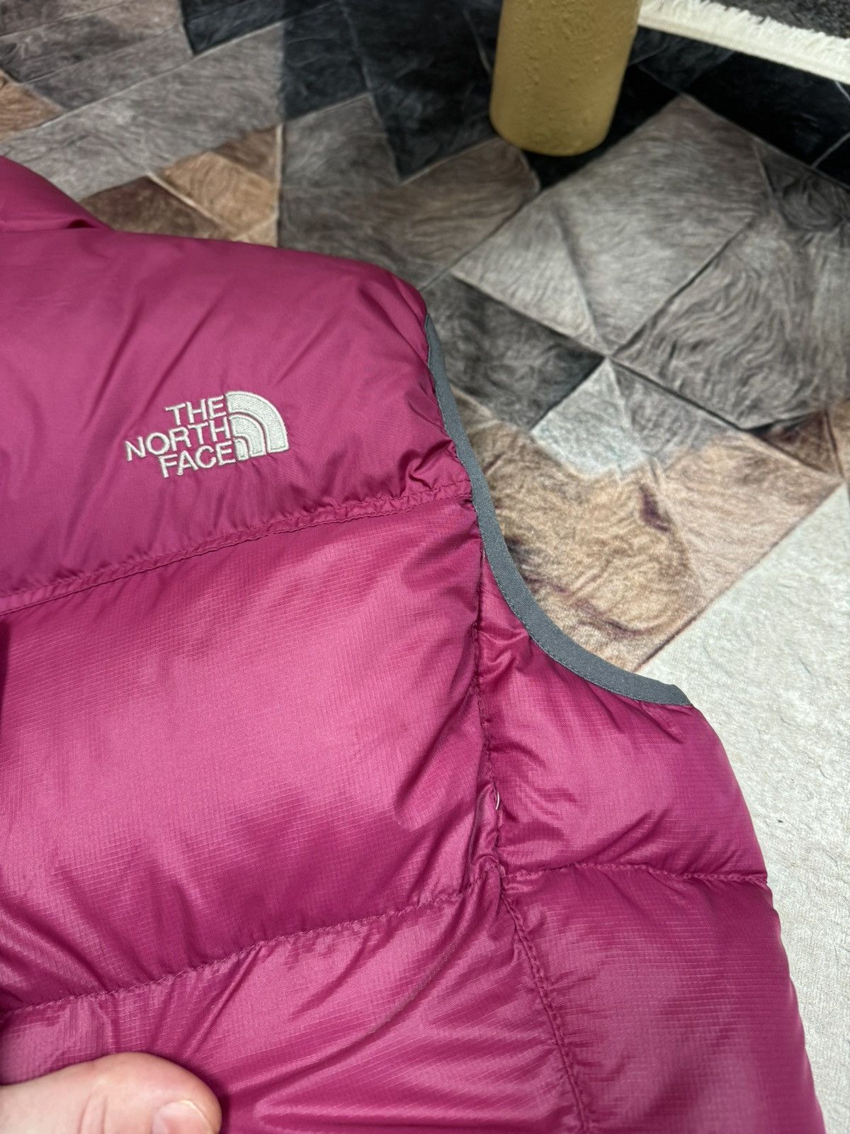 The North Face THE NORTH FACE WOMANS VINTAGE VEST Y2K DOWN JACKET PUFFER Size L / US 10 / IT 46 - 14 Thumbnail
