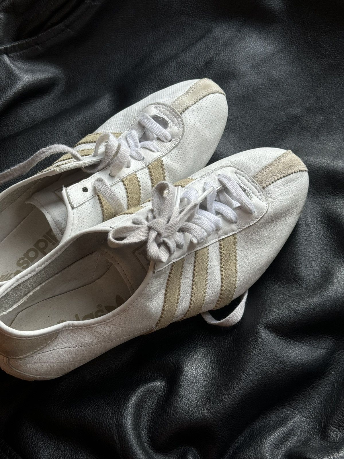Adidas 2006 Rare Adidas Okapi white Vintage low racing sneaker Size US 8.5 / IT 38.5 - 9 Thumbnail