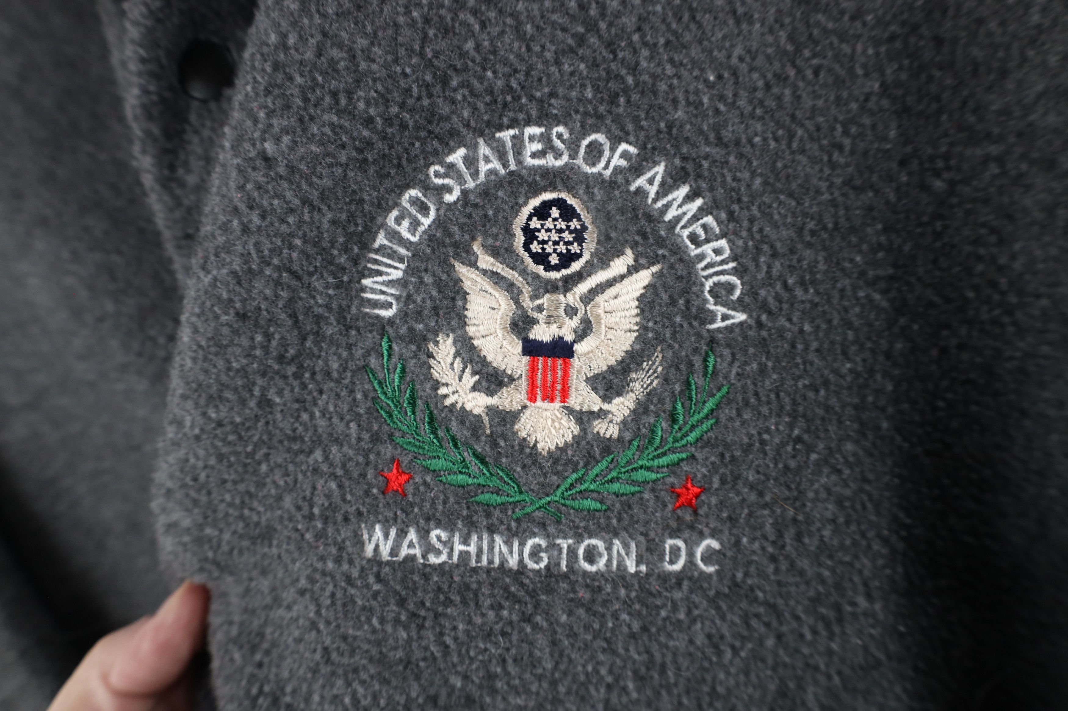 Vintage Vintage 90s United States of America Washington DC Sweater Size US L / EU 52-54 / 3 - 4 Thumbnail