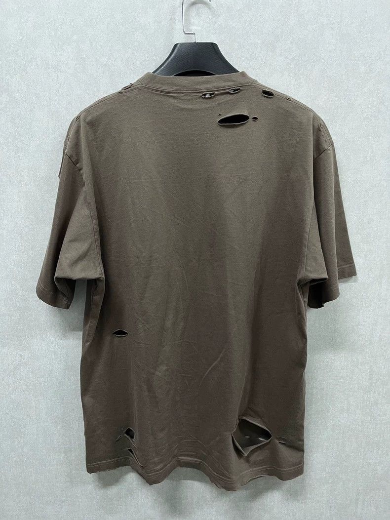 Balenciaga Balenciaga Brown big hole crack logo short sleeve Size US XXS / EU 40 - 2 Thumbnail