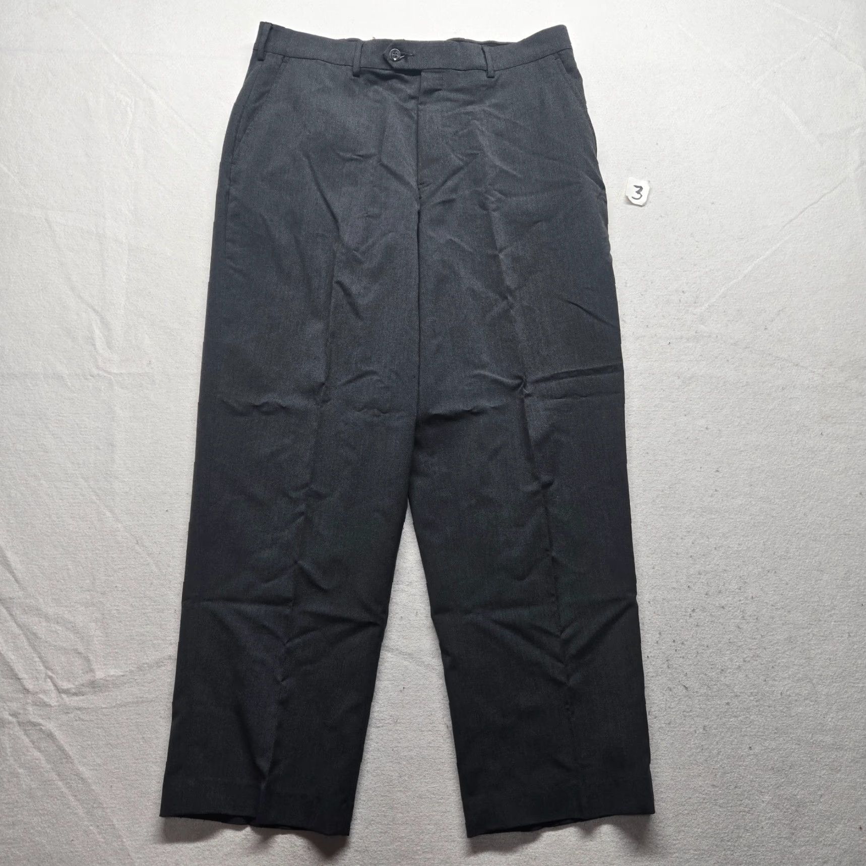 Van Heusen Van Heusen Pants Men 36x30 Gray Traveler Dress Flat Front Straight Leg Business Pants Size US 36 / EU 52 - 2 Thumbnail