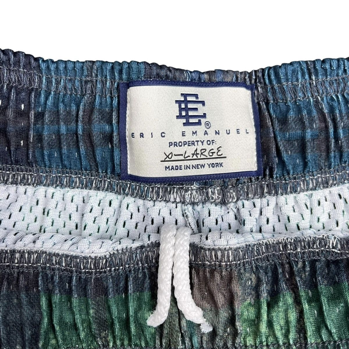 Eric Emanuel Eric Emanuel EE Green Black Plaid Basic Shorts Size XL Rare Size US 32 / EU 48 - 4 Thumbnail