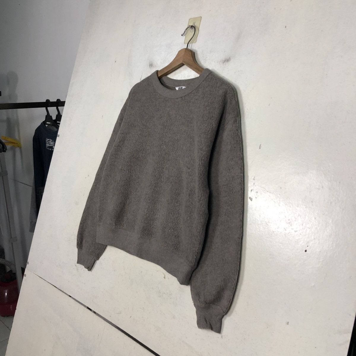 Japanese Brand 📌Jumper Sweatshirt Crewneck Uniqlo Undercover Size US M / EU 48-50 / 2 - 4 Thumbnail