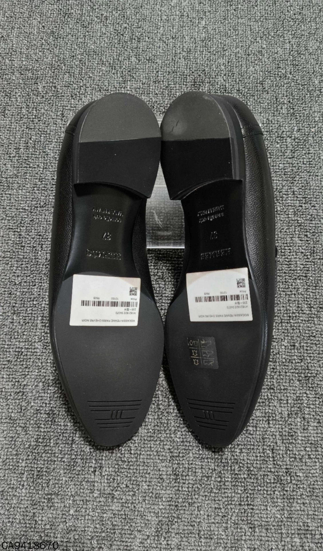 Hermes Hermes calfskin black gold sneakers new size 37 Size US 6 / IT 36 - 6 Thumbnail