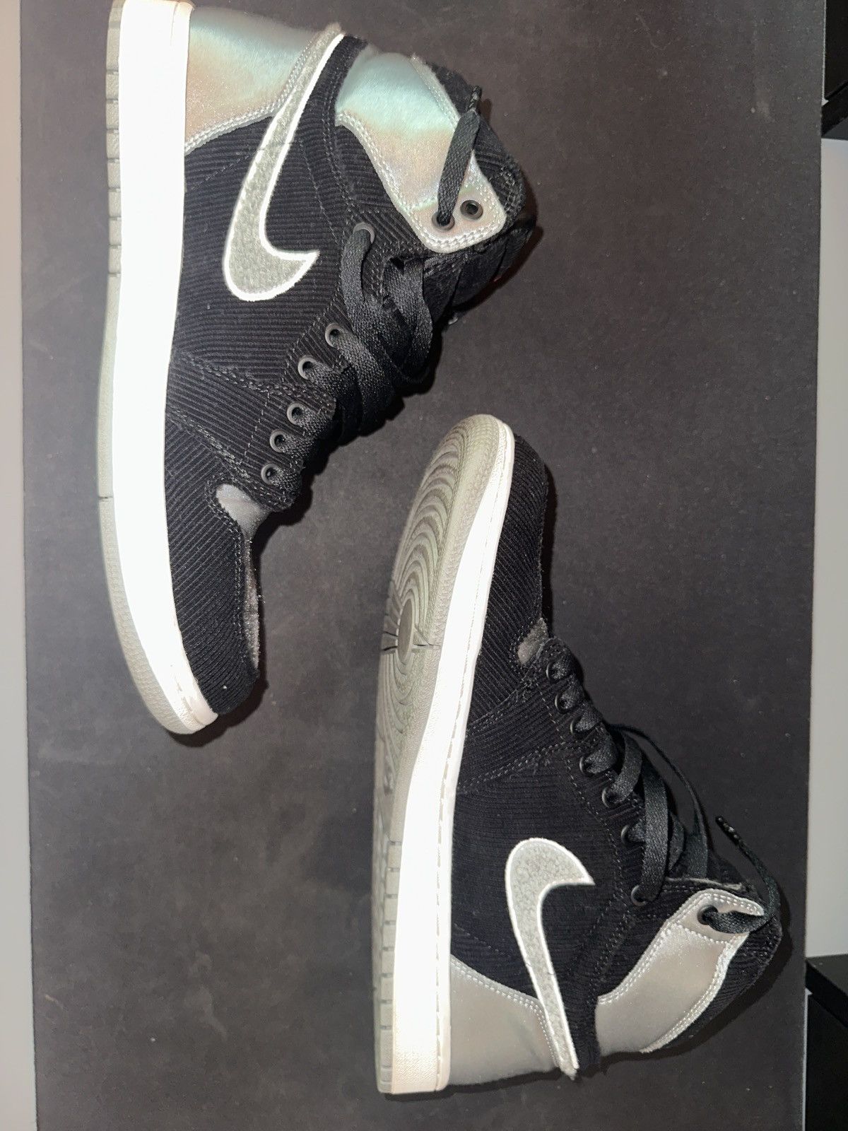 Jordan Brand × Nike Air Jordan 1 satin shadow (Aleali May) Size US 10.5 / EU 43-44 - 2 Thumbnail