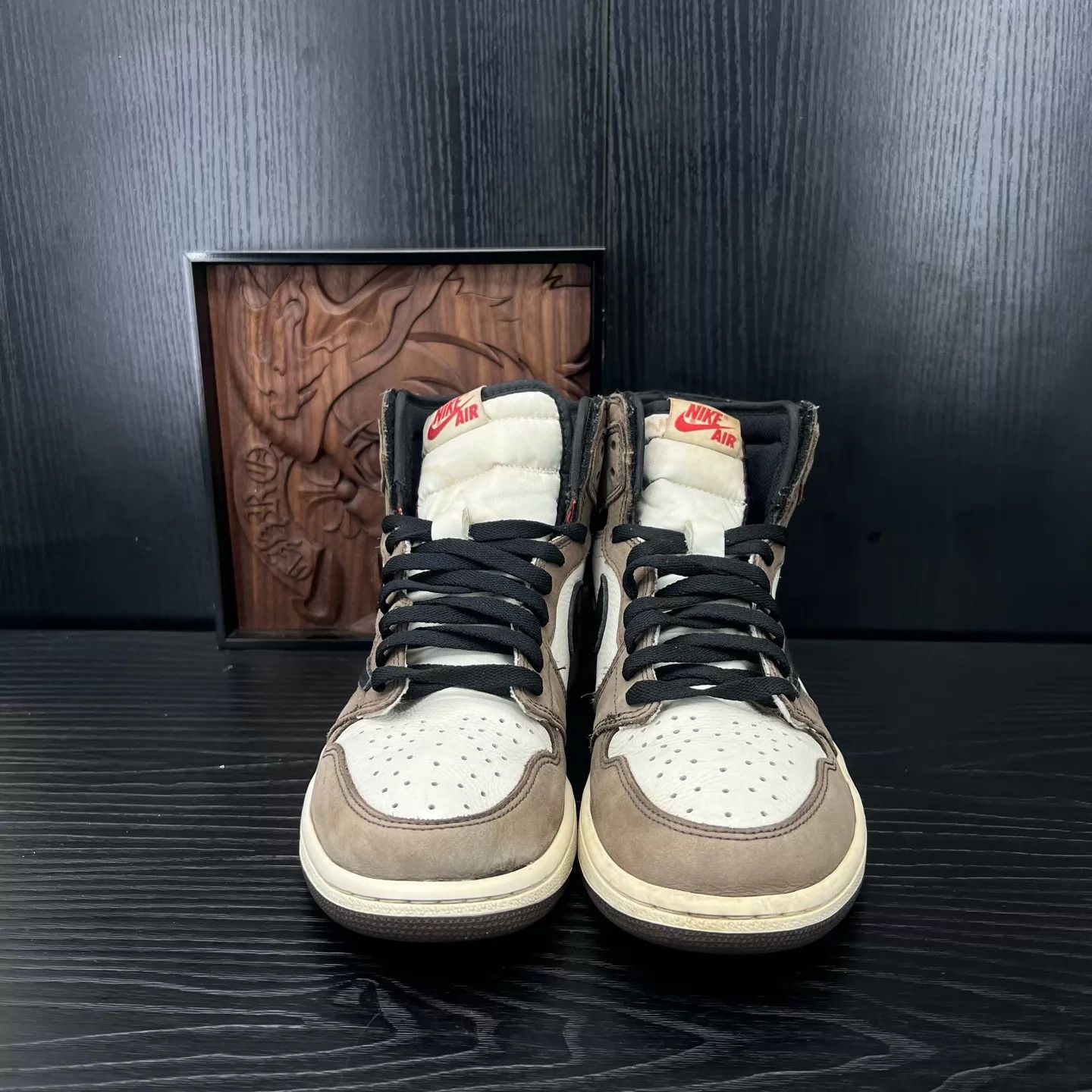 Nike TS x AJ1 High OG 'Barbed Hook' 42.5 US Minor Scuffs w/ Box Size US 9.5 / EU 42-43 - 7 Thumbnail