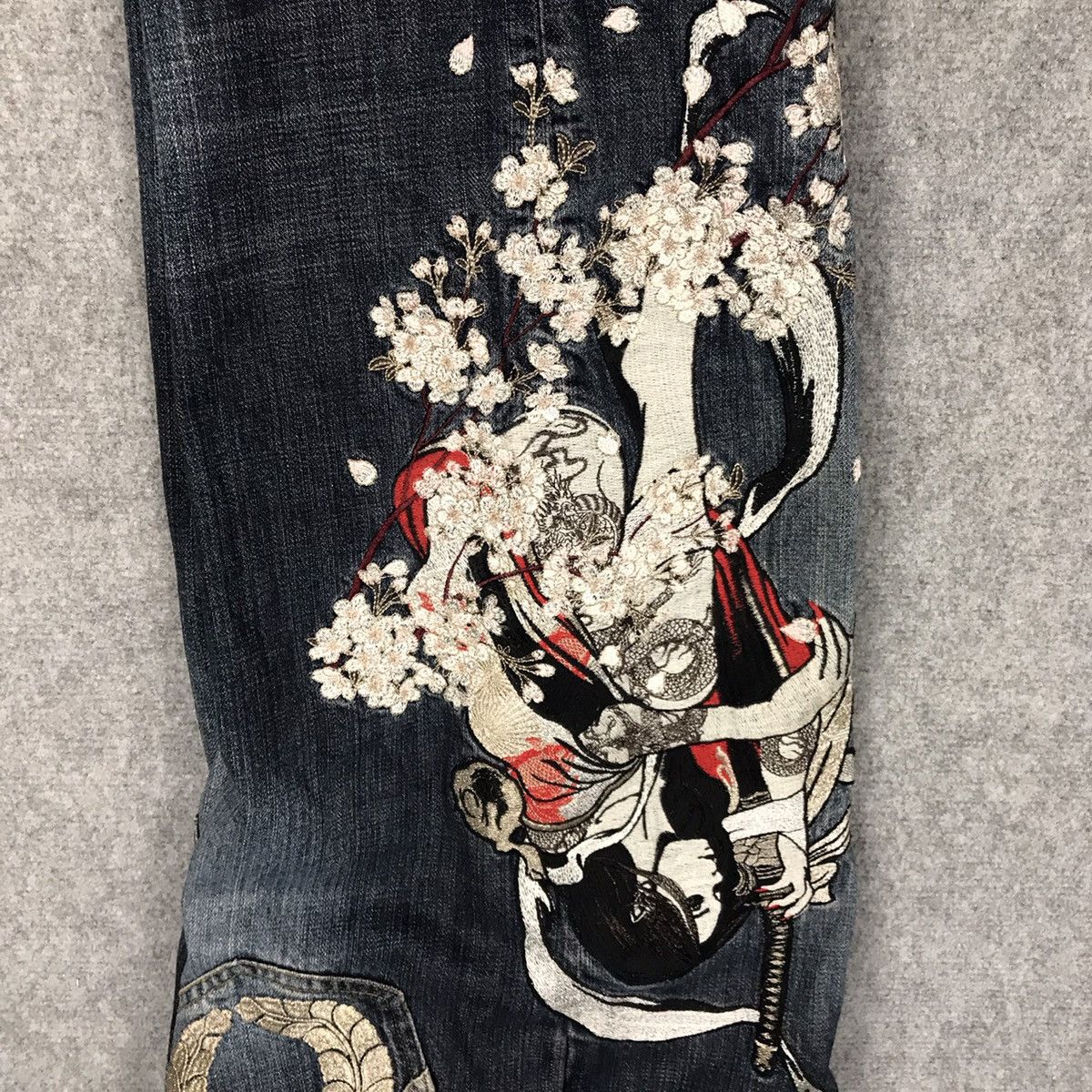 JAPANESE DENIM STYLE EMBROIDERY ART BAGGY PANTS