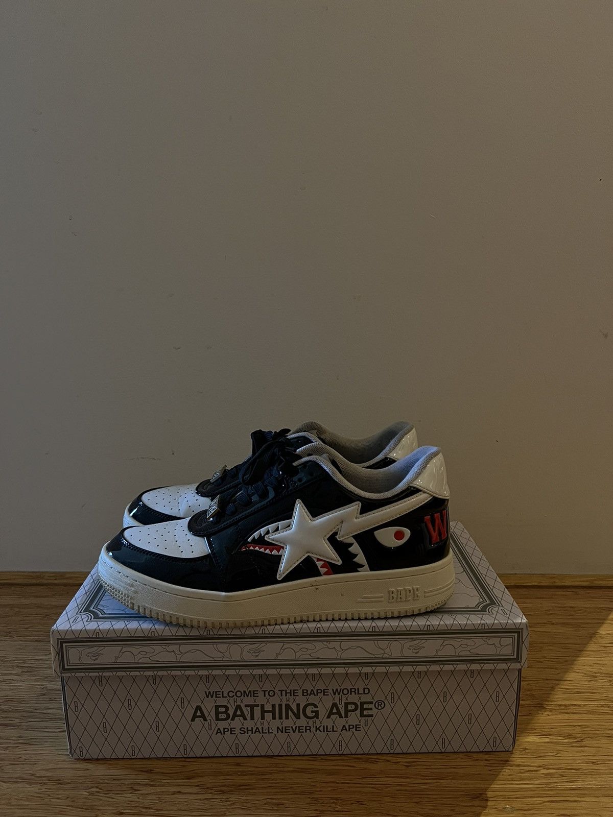 image of Shark Bapesta Low M1 Shoes in Black, Men's (Size 10.5)