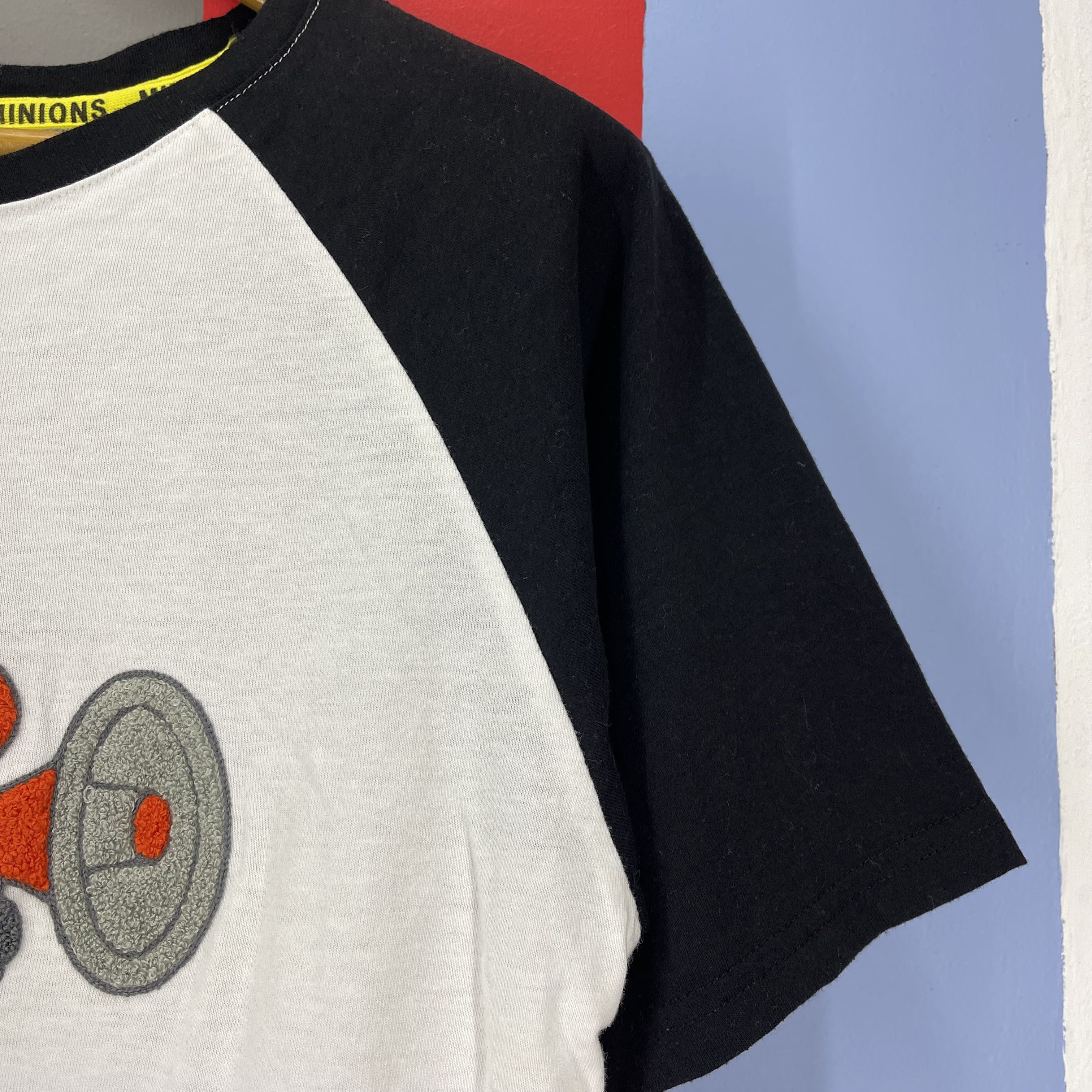 Cartoon Network Minion DESPICABLE ME Crew Neck T Shirt #1774/07 Size US M / EU 48-50 / 2 - 4 Thumbnail