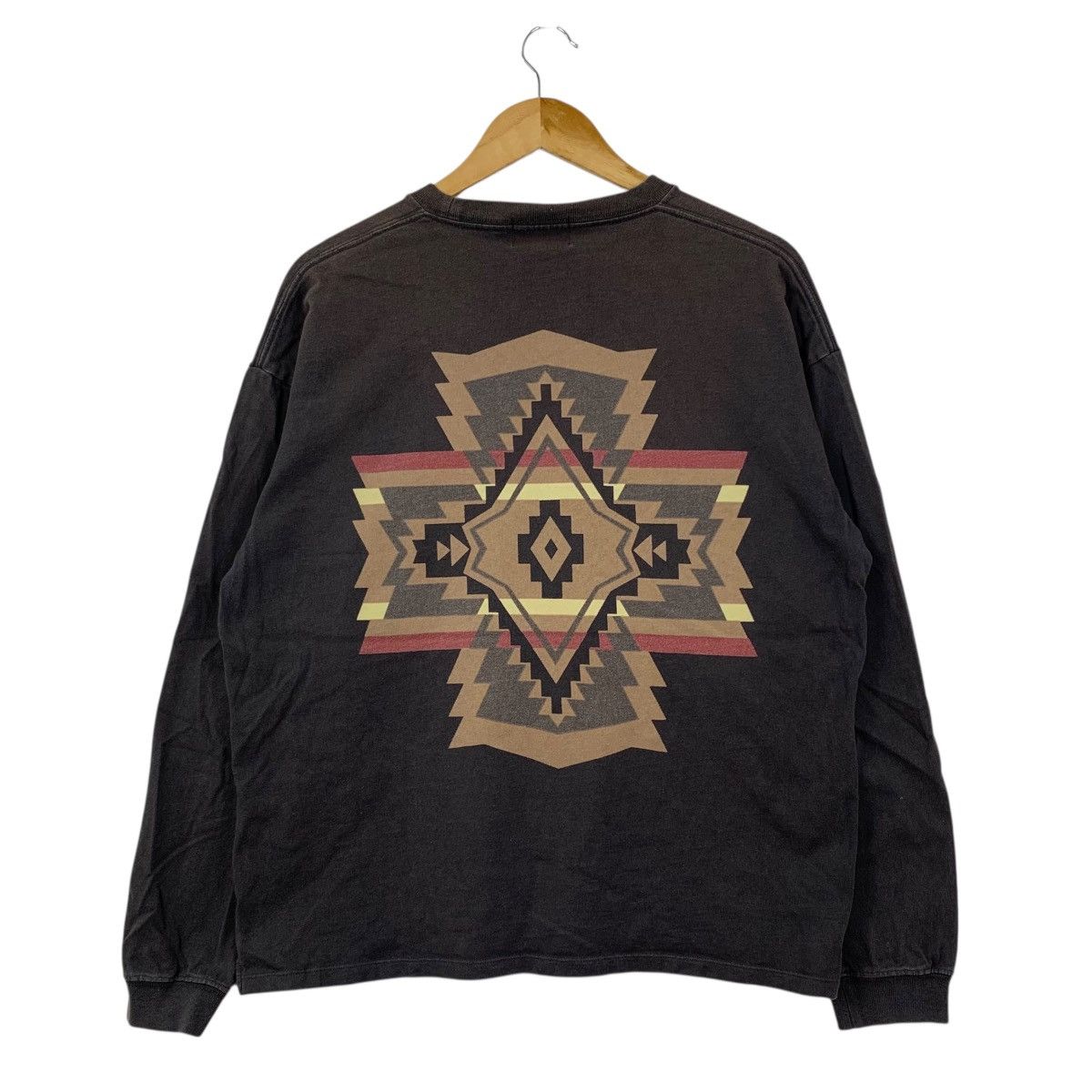 Pendleton PENDLETON NAVAJO Aztec Native Long Sleeve Tshirt Size US M / EU 48-50 / 2 - 1 Thumbnail