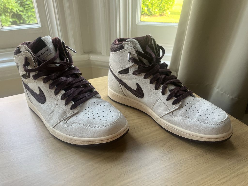 A Ma Maniere × Nike Jordan 1 Retro High OG Size US 12 / EU 45 - 2 Thumbnail
