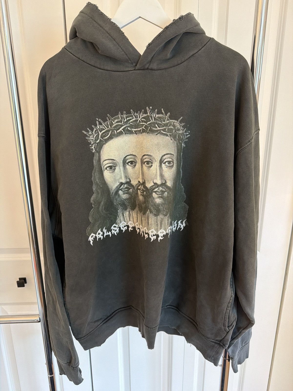 False Perception Graphic Hoodie XL