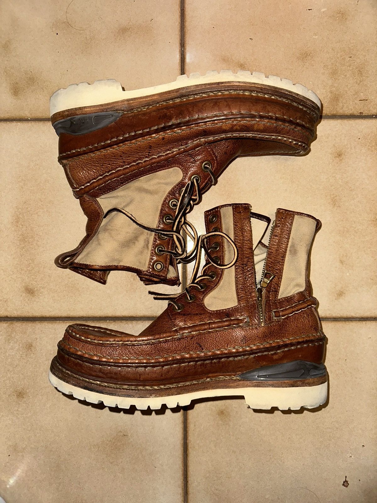 Visvim Grizzly Boots | Grailed