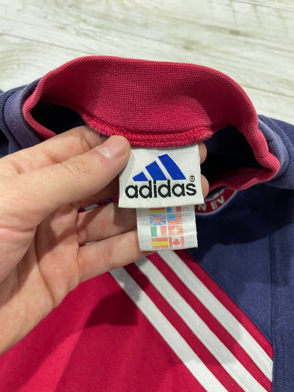 Adidas Vintage Adidas Bayern Munich 1996 Sweatshirt Soccer 90s Size US M / EU 48-50 / 2 - 9 Thumbnail
