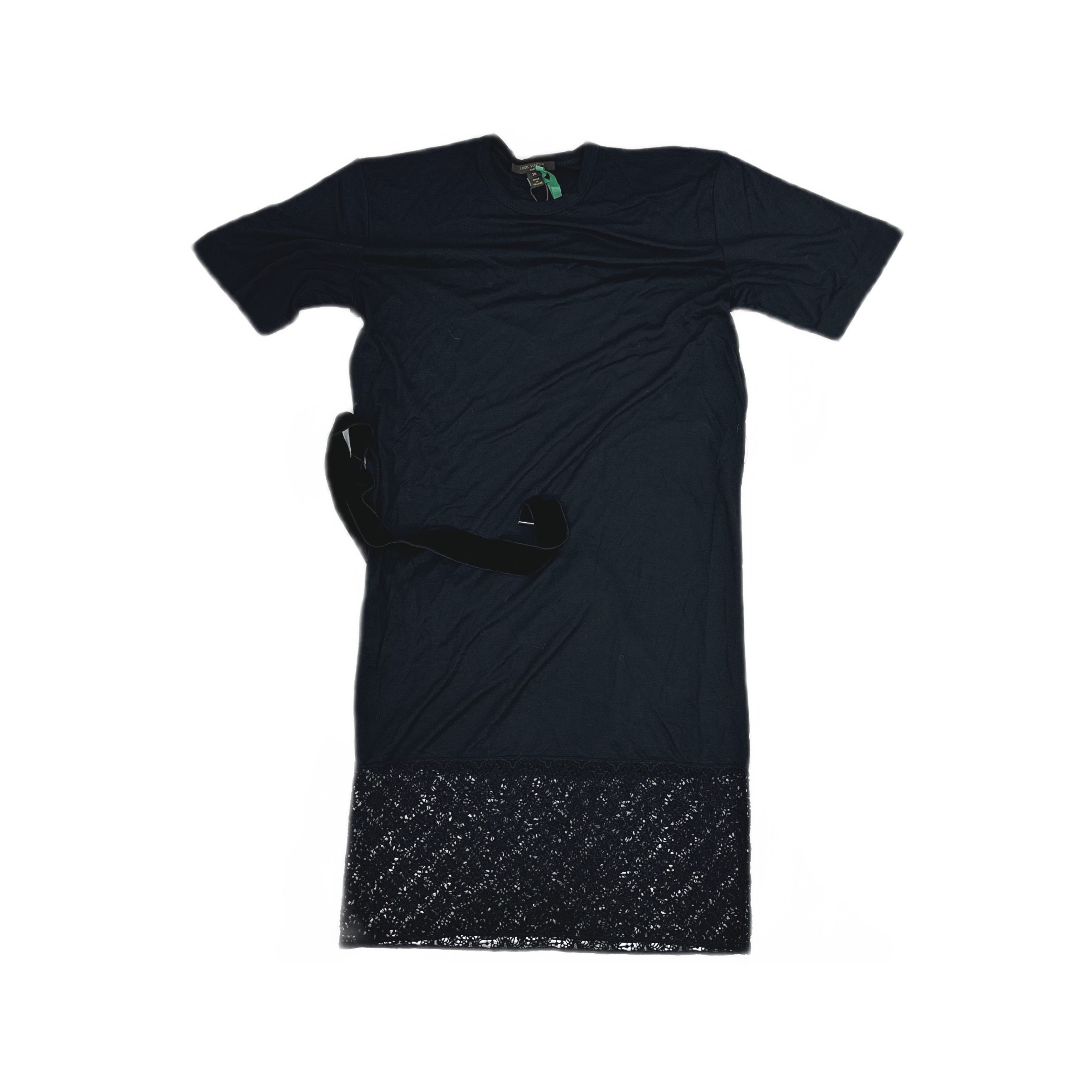 Louis Vuitton Louis Vuitton Black Lace Hem Dress Size 36 Size XS / US 0-2 / IT 36-38 - 1 Thumbnail