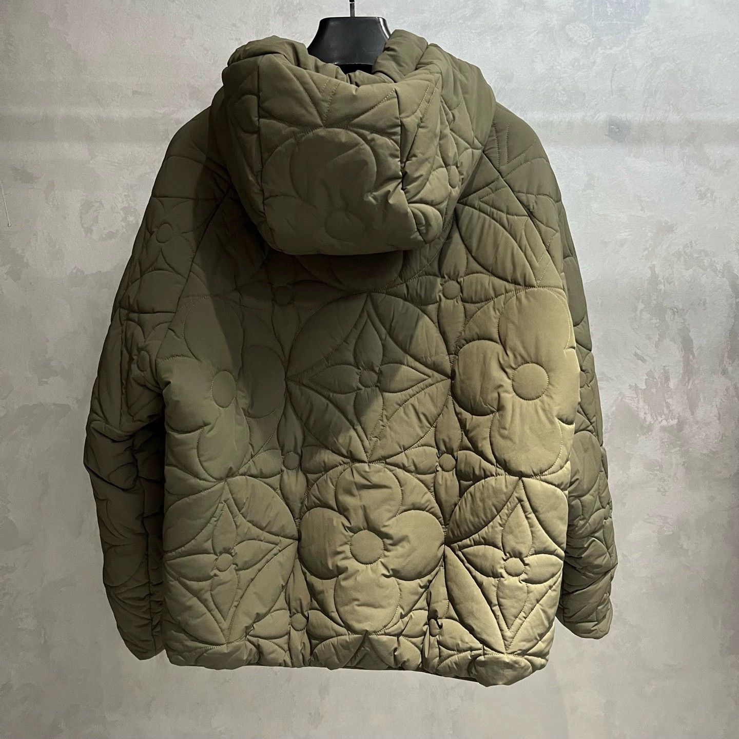 Louis Vuitton Louis Vuitton Green Monogram Quilted Hoodie Jacket Size XL / US 12-14 / IT 48-50 - 2 Thumbnail