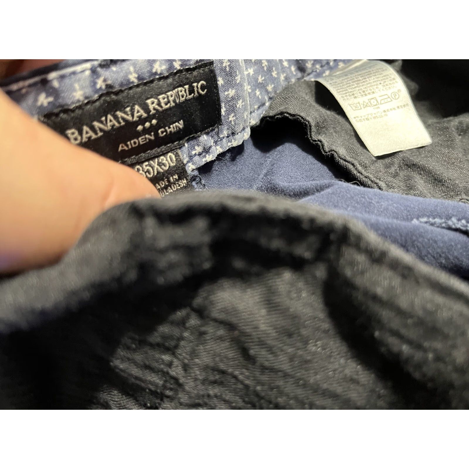 Banana Republic VINTAGE Banana Republic Aiden Chino Pants Mens 35x30 Blue Solid Cotton Blend Front Flat Regular Straight 35 in Inseam 30 in Pants Men Size US 35 - 5 Thumbnail