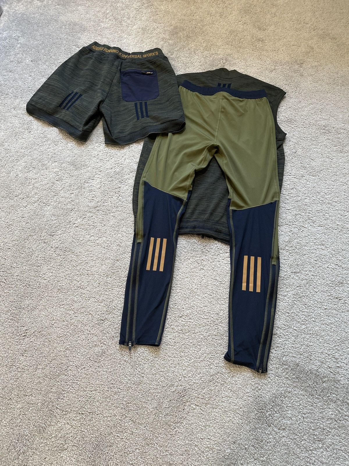 Universal Works Running outfit medium Olive navy vest shorts underlayer Size US 32 / EU 48 - 2 Thumbnail