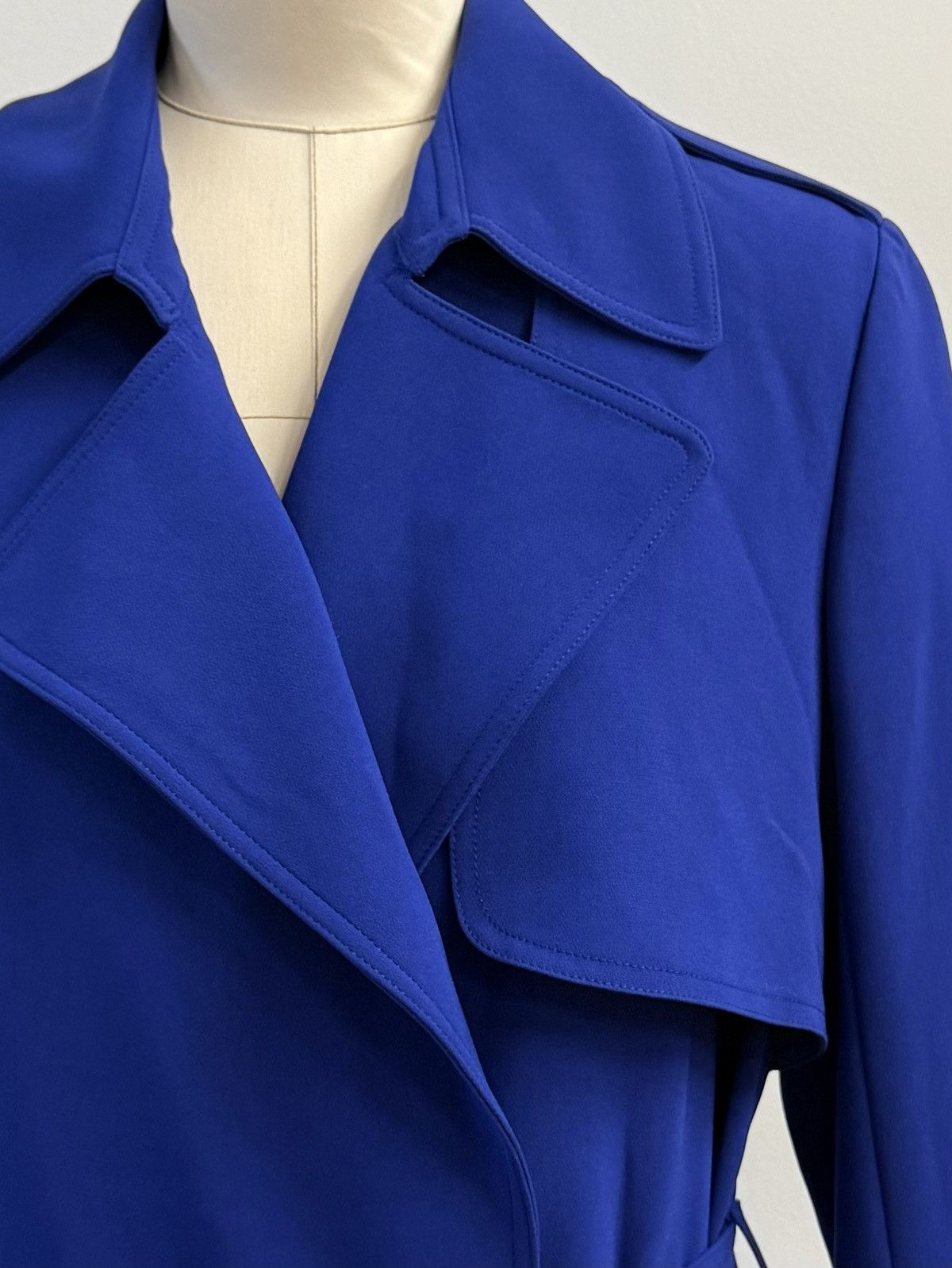 Theory Theory "Oaklane" Trench Coat in Admiral Crepe-Cobalt Blue-L Size L / US 10 / IT 46 - 9 Thumbnail
