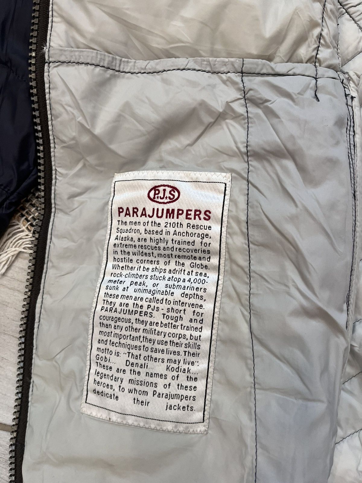 Parajumpers × Vintage Vintage Parajumpers Micro down jacket Outdoor Featherweight Size L / US 10 / IT 46 - 21 Thumbnail