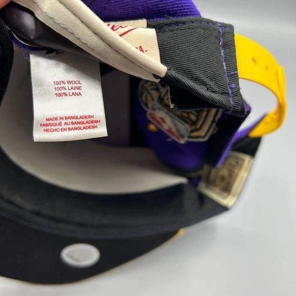 Mitchell & Ness NBA Finals 2002 Hat Men Kobe SnapBack Hardwood Classics Wool Size ONE SIZE - 3 Thumbnail