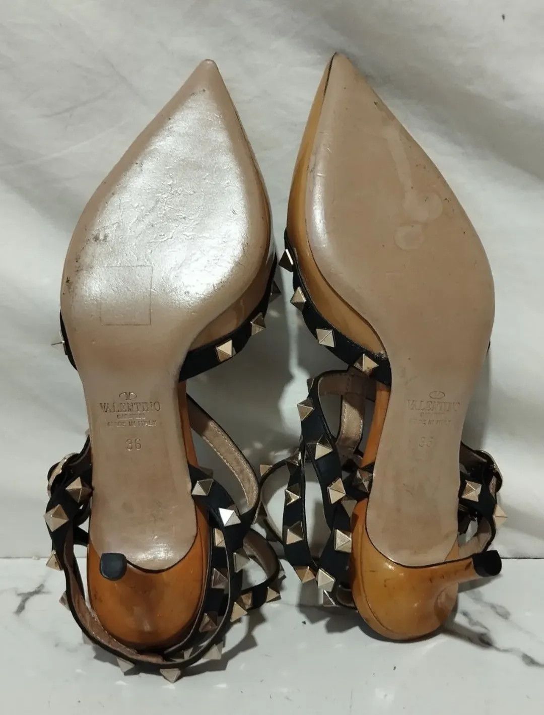 RED Valentino Valentino Garavani Rockstud Caged Pumps 6cm Heels Size US 6 / IT 36 - 8 Thumbnail