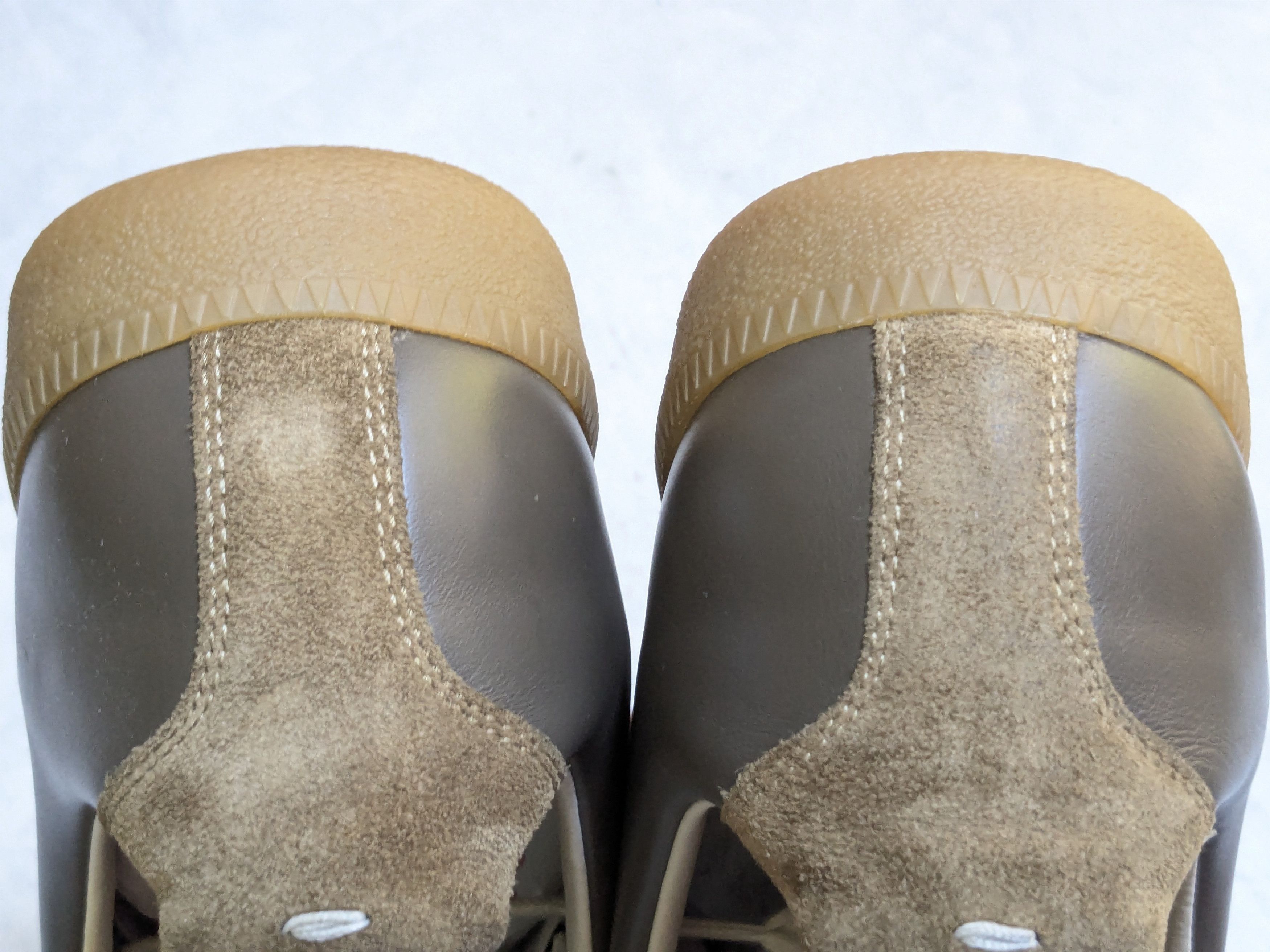Maison Margiela Maison Margiela GAT Replica Olive Green 10 43 Suede Leather Size US 10 / EU 43 - 16 Thumbnail
