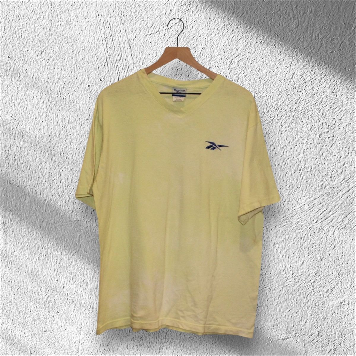 Reebok × Vintage Vintage 90s Reebok Yellow Acid Wash Shirt Large Size US L / EU 52-54 / 3 - 1 Thumbnail