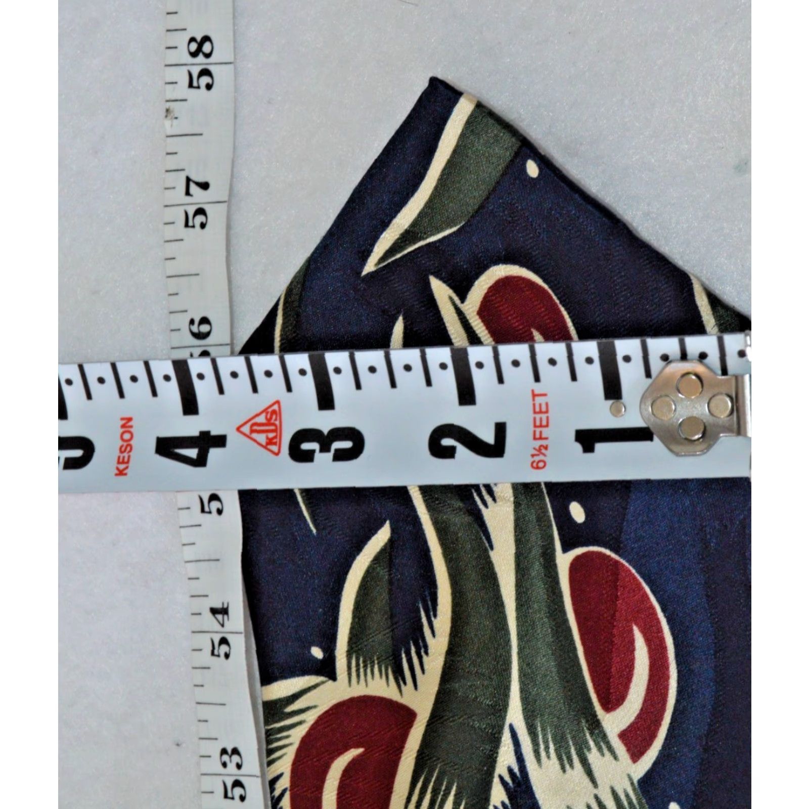 Vintage VTG Bachrach Screenplay by Martin Wong Men's Neck Tie Geometric 100% Silk Size ONE SIZE - 6 Thumbnail