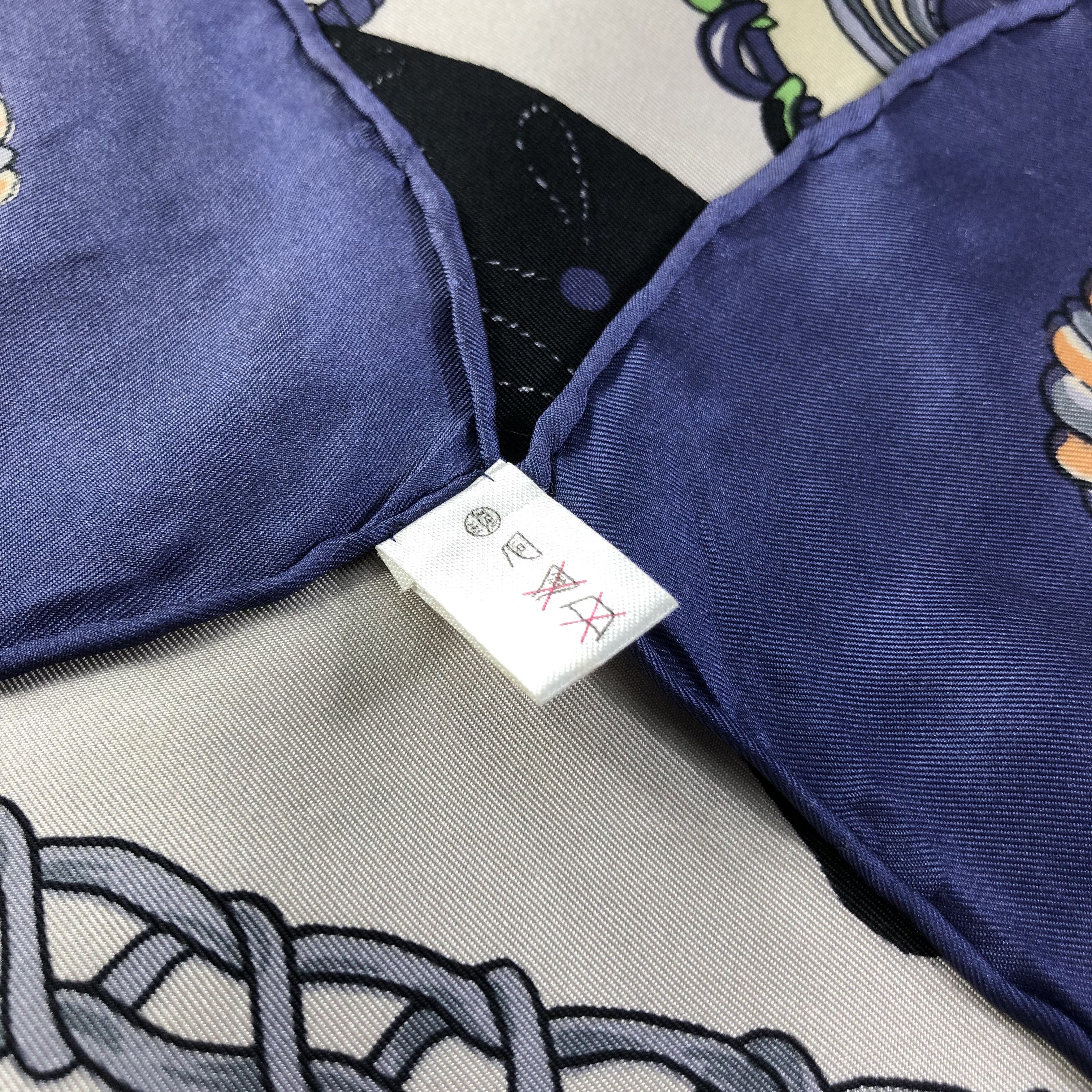 Vintage Vintage Luxury Eagle Silk Scarf M685 Size ONE SIZE - 8 Thumbnail