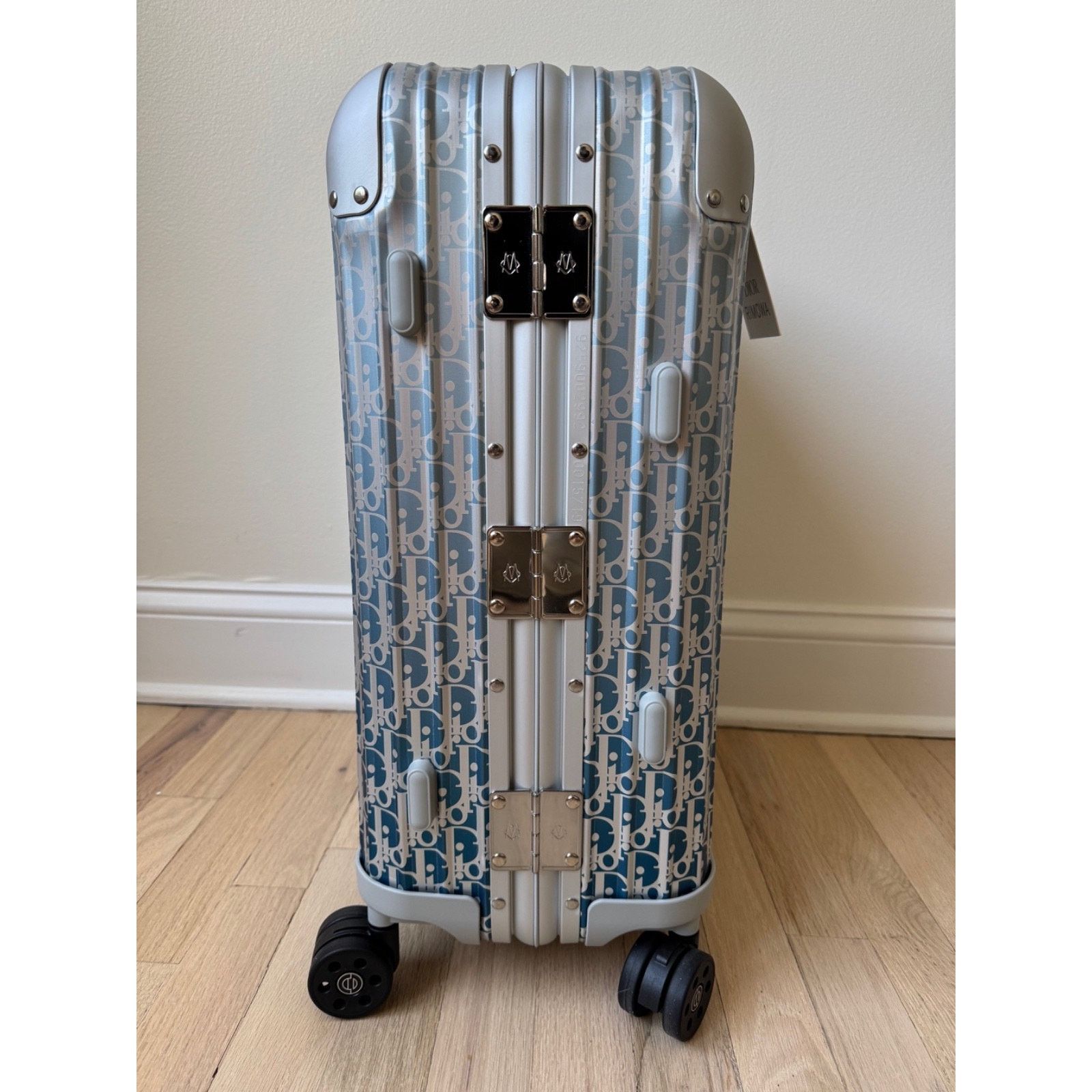 Dior Dior x Rimowa 4-Wheel Cabin Suitcase Aluminium Silver Size ONE SIZE - 7 Thumbnail
