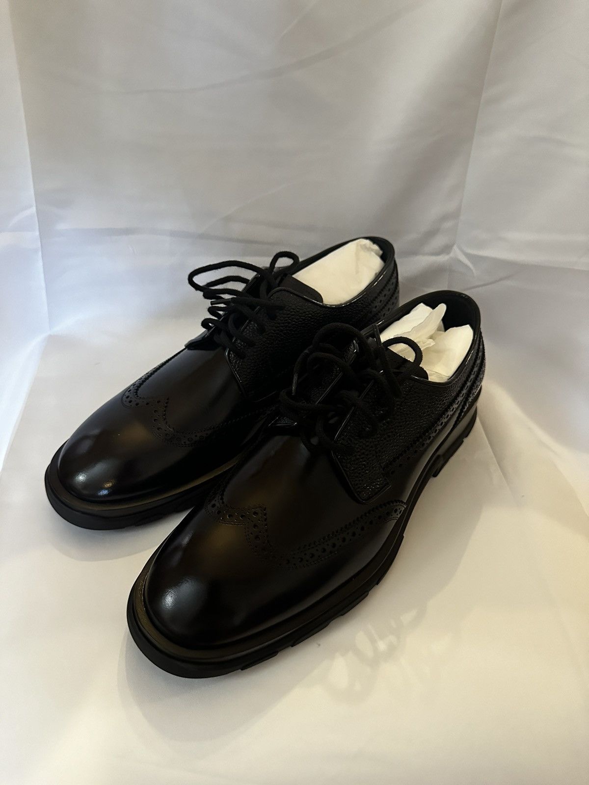 image of Alexander Mcqueen Brogue Wing Tip Size 42/9Us $1099 Msrp Shoes in Black, Men's