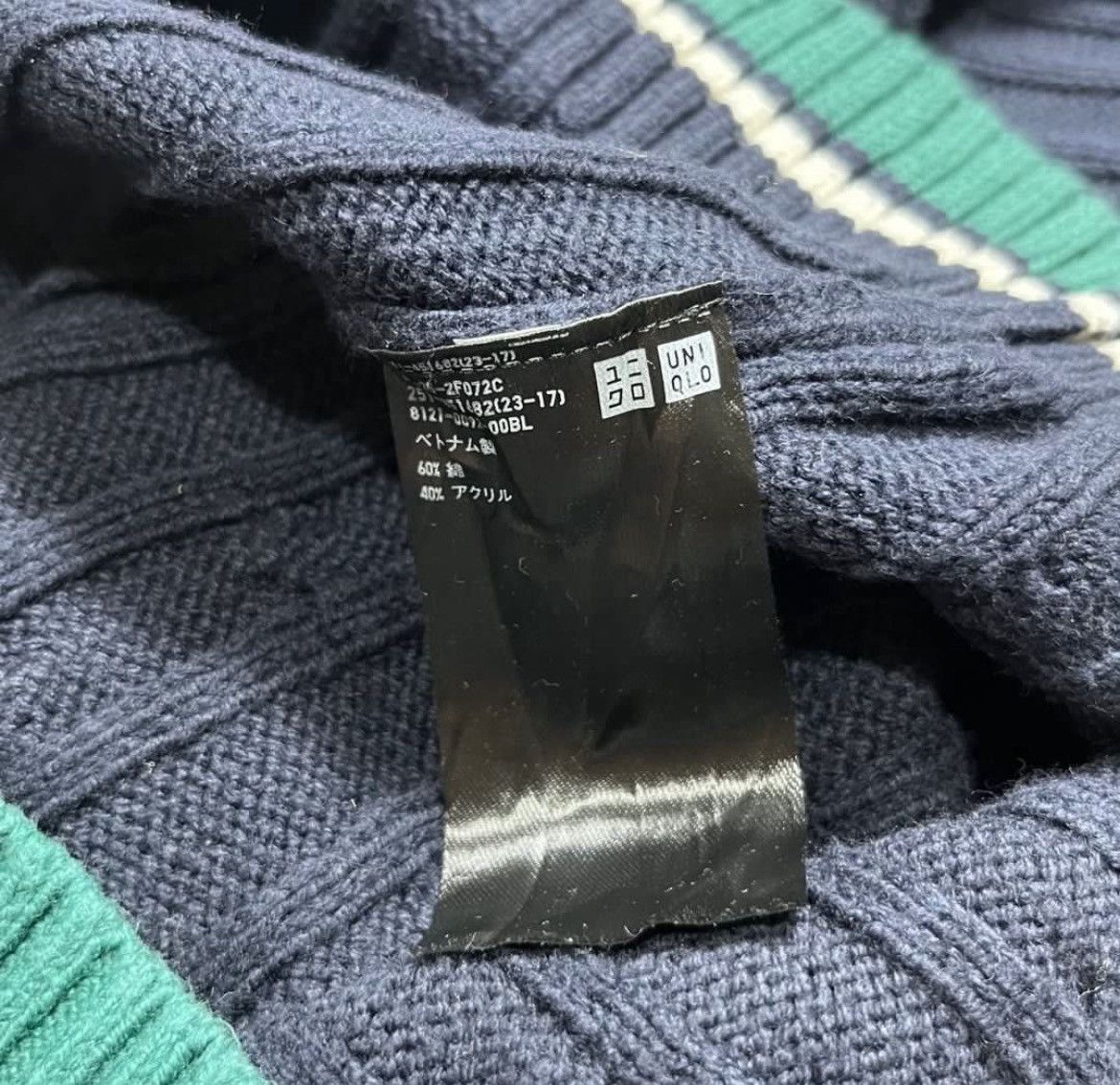 Uniqlo Uniqlo Vest Knitwear Size US M / EU 48-50 / 2 - 4 Thumbnail