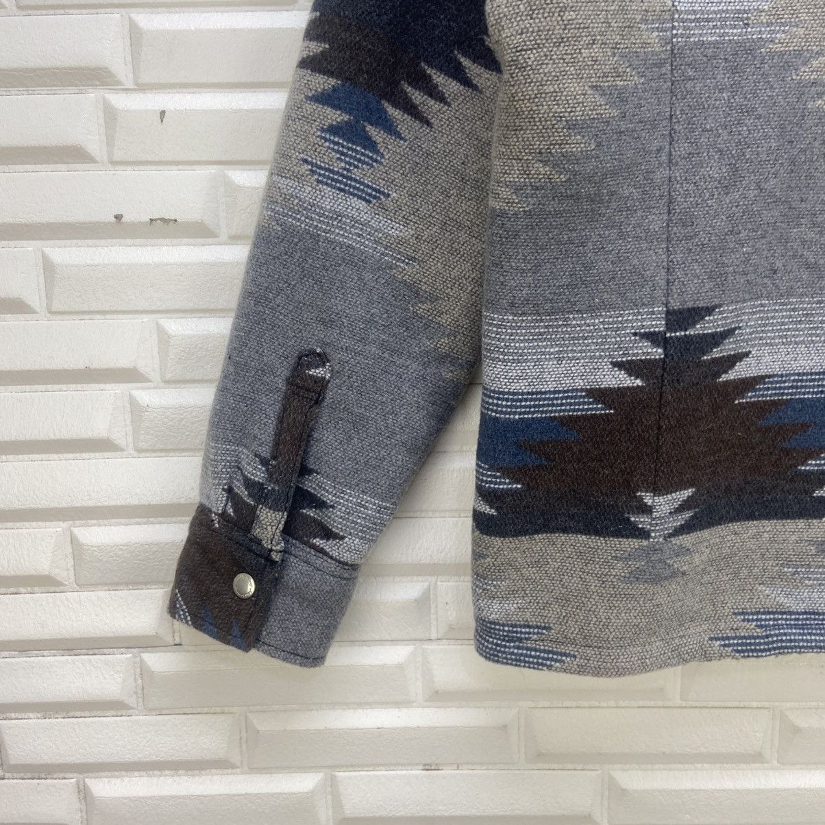 Japanese Brand Azul by Moussy Street Fashion Native Fleece Sherpa Jacket Size US S / EU 44-46 / 1 - 11 Thumbnail