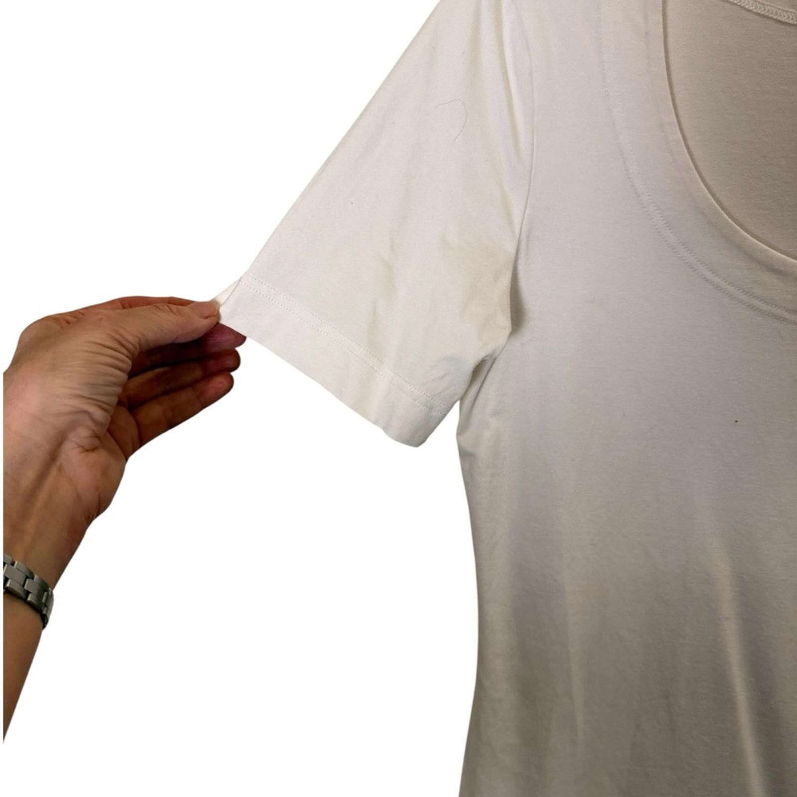 Escada Escada Women's White Short Sleeve Tee Sz 38 Size M / US 6-8 / IT 42-44 - 2 Thumbnail