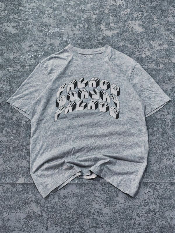 Palace Palace Builder Tshirt SS18 Size US M / EU 48-50 / 2 - 1 Thumbnail