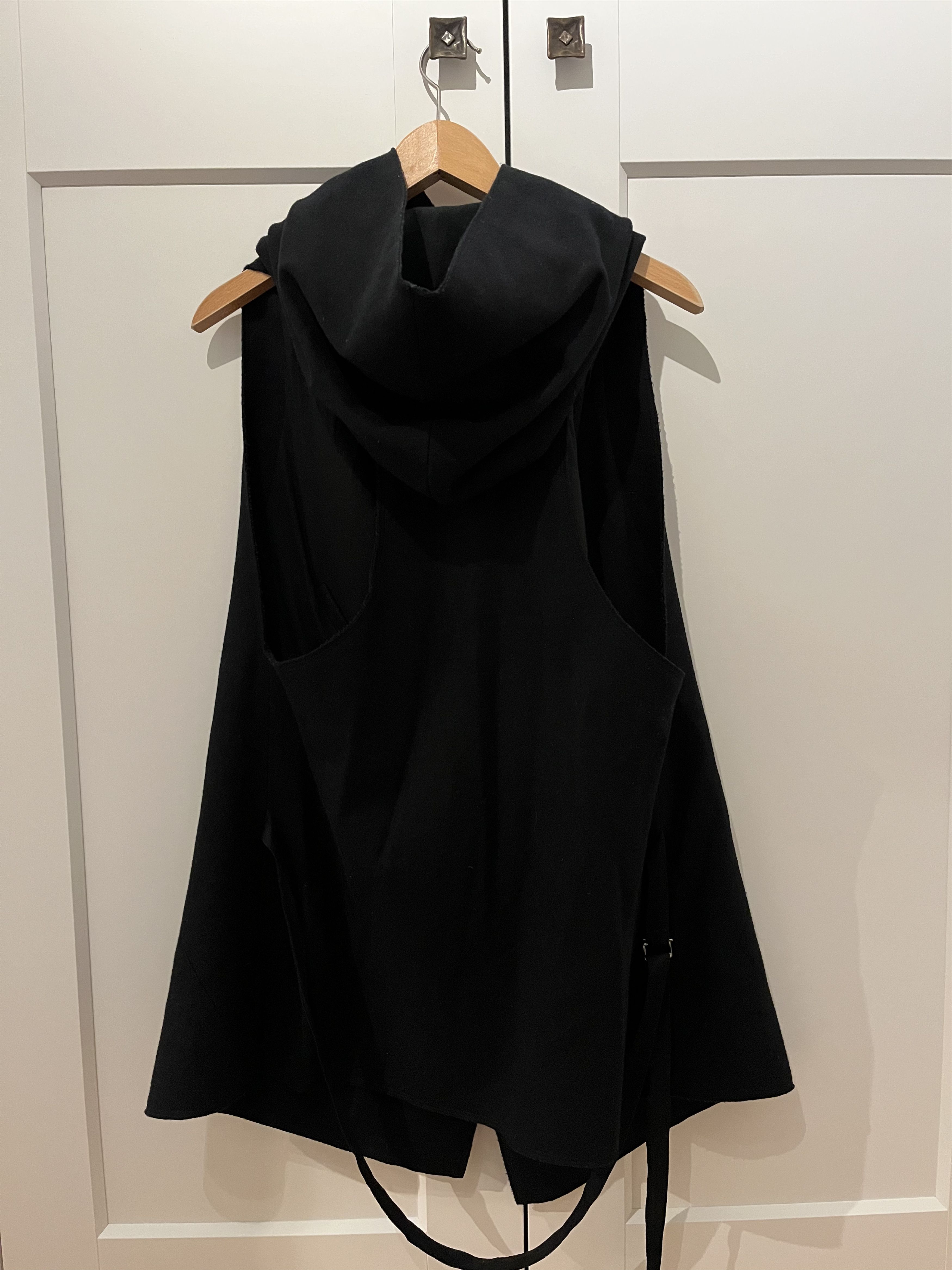 Isabel Benenato Wool hooded sleeveless coat / cape Size US L / EU 52-54 / 3 - 4 Thumbnail