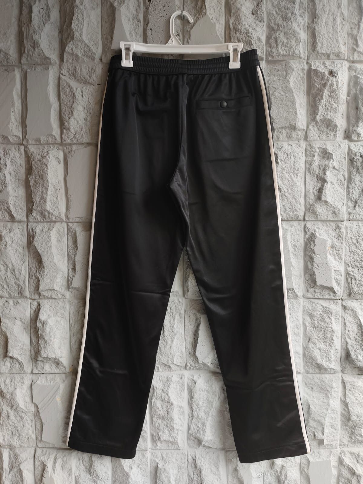 Designer × Versace 💥Versace Gym Tapped Black Trackpants Size US 32 / EU 48 - 2 Thumbnail