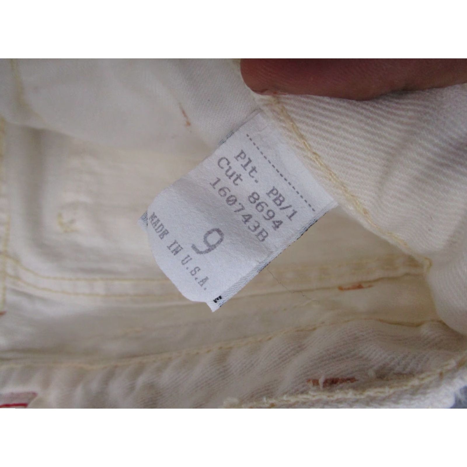 Vintage VINTAGE ZENA Jeans 90s High Rise Button Fly White Denim Mom Style Size 9 Womens Size 30" / US 8 / IT 44 - 6 Thumbnail