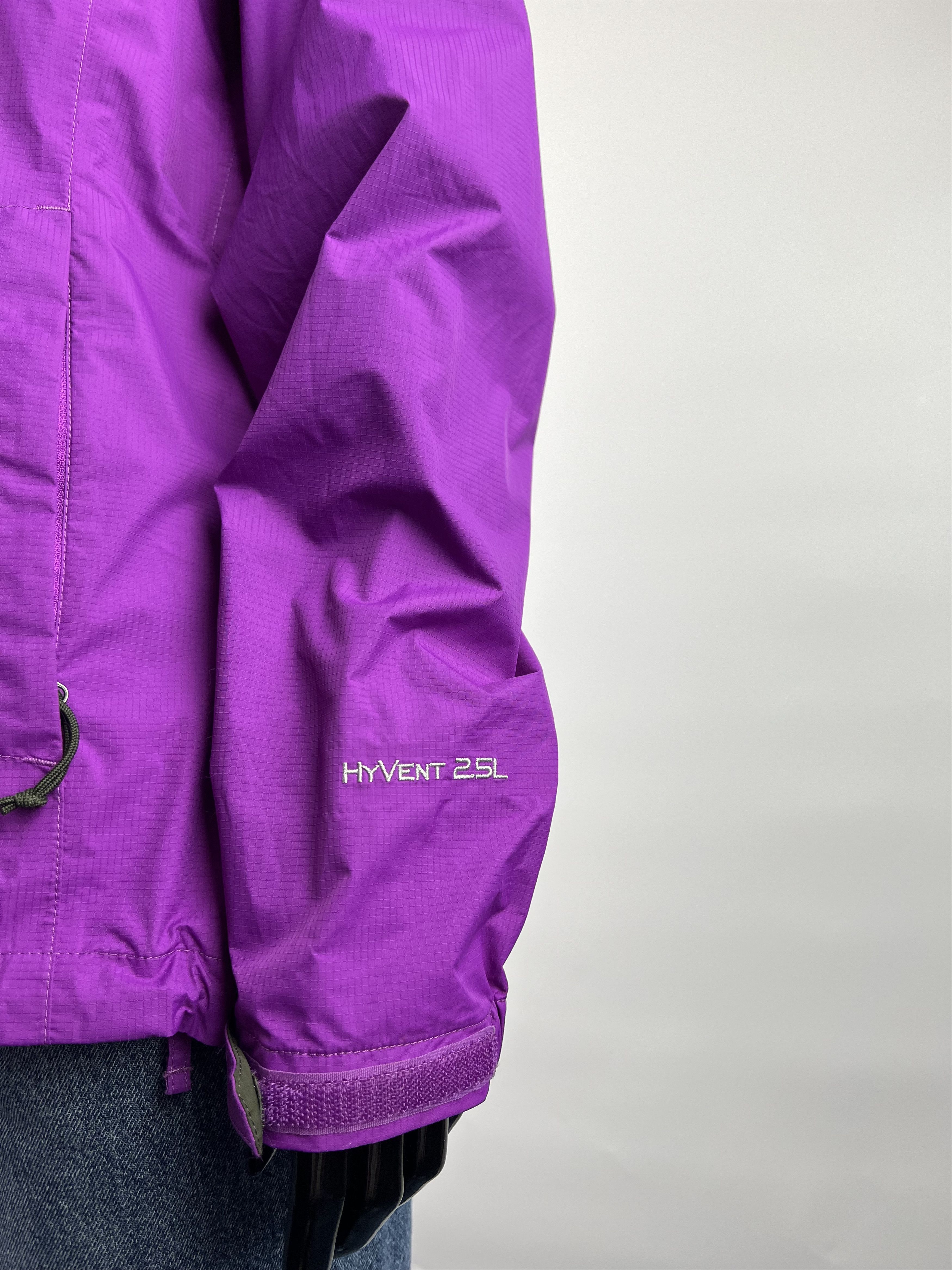 The North Face The North Face HyVent 2.5L Jacket Size S Size S / US 4 / IT 40 - 4 Thumbnail